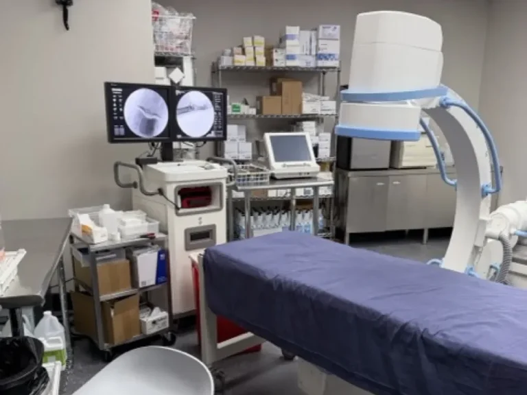 Facet Joint Injection